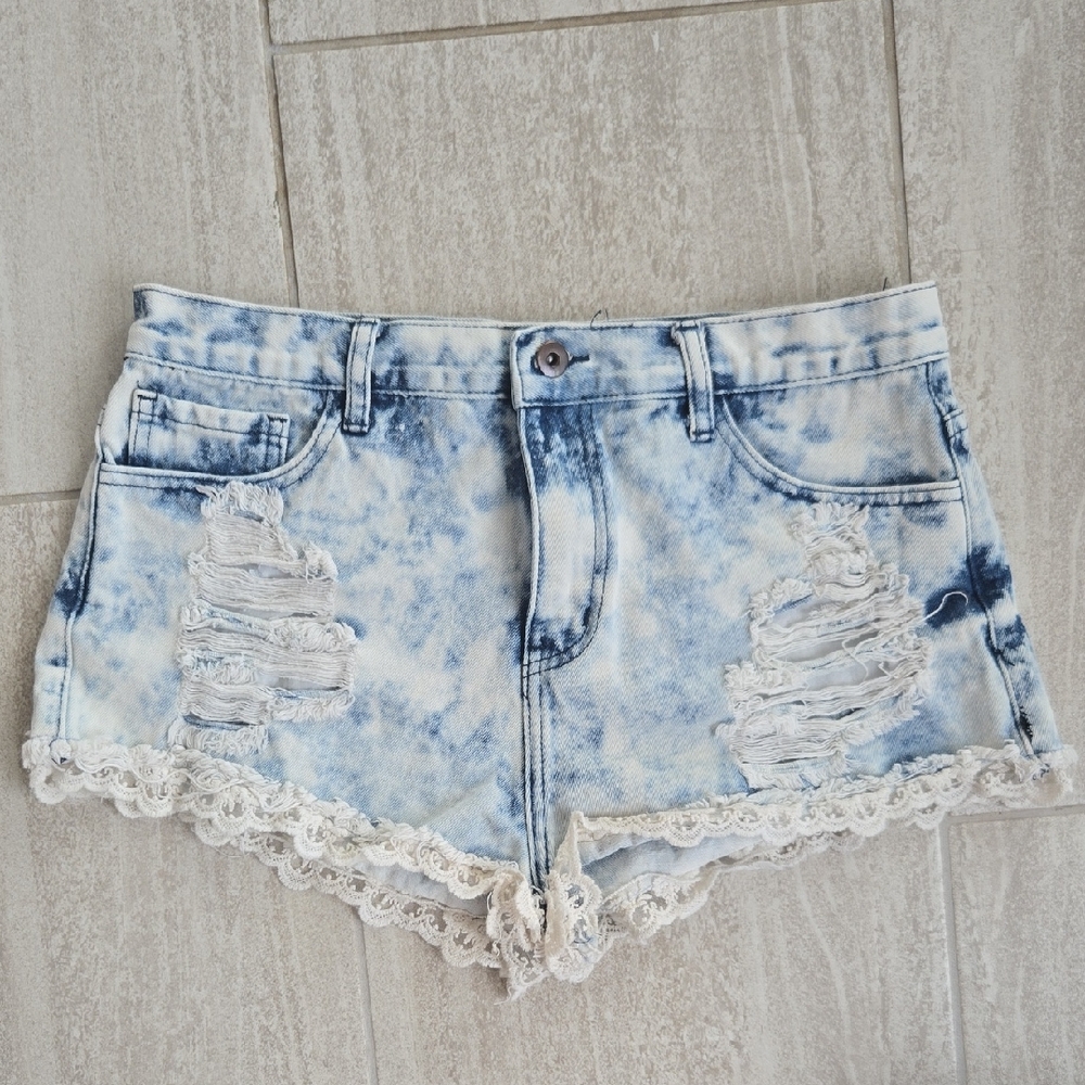 Forever 21 Light Blue Acid Wash Distressed Denim Lace Trim Shorts